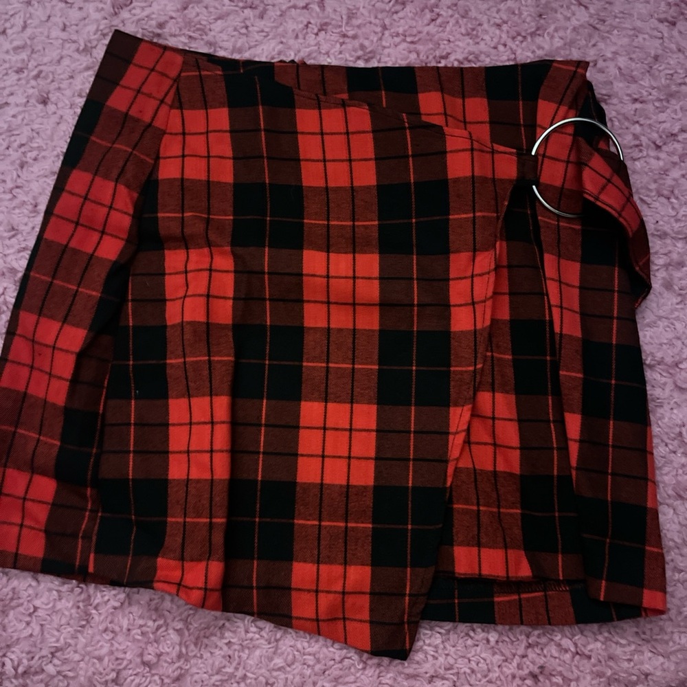 Almost Famous Red and Black Checkered Skirt